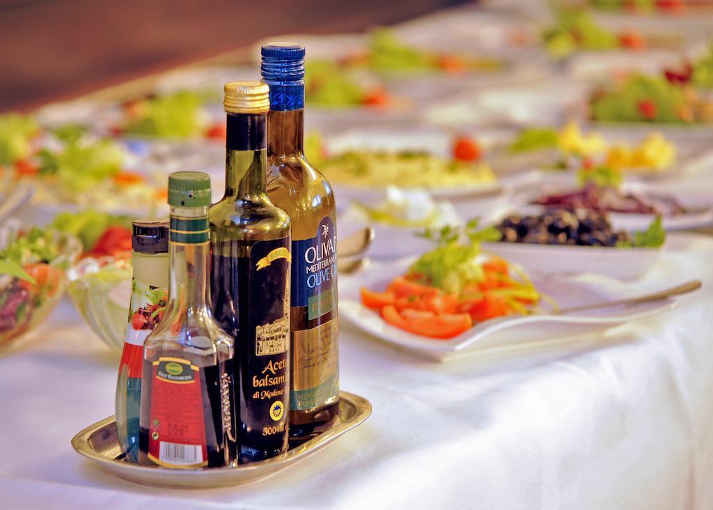 Hotel Czardasz Spa & Wellness Plock Bagian luar foto