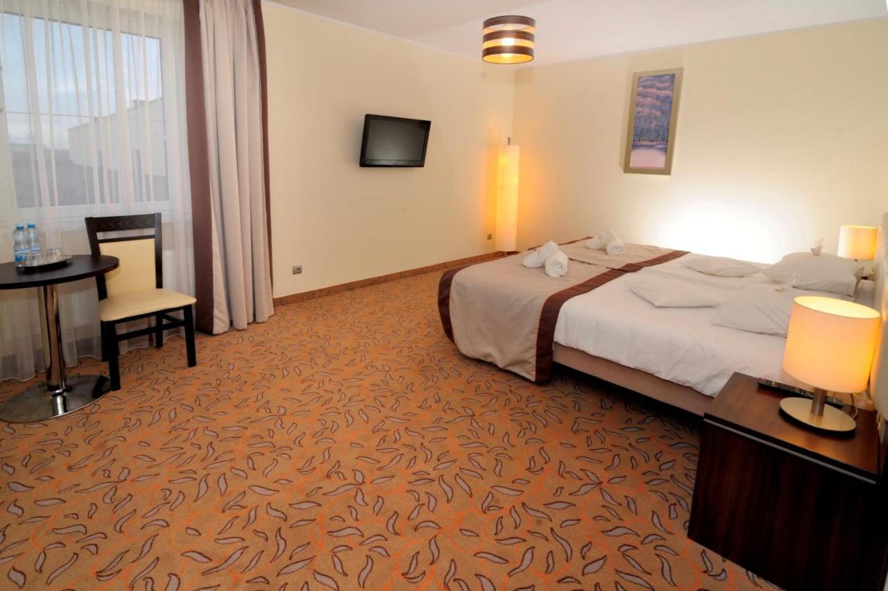 Hotel Czardasz Spa & Wellness Plock Ruang foto