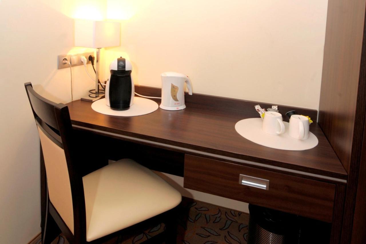 Hotel Czardasz Spa & Wellness Plock Ruang foto